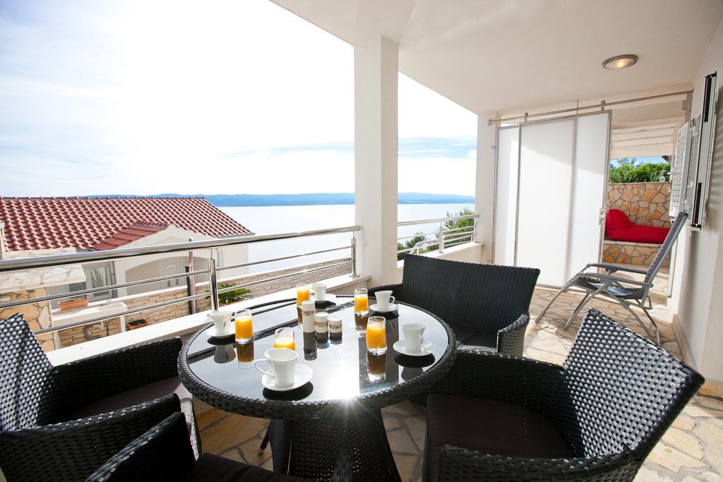 Apartments Mediterranea With Heated Pool Pisak Ngoại thất bức ảnh